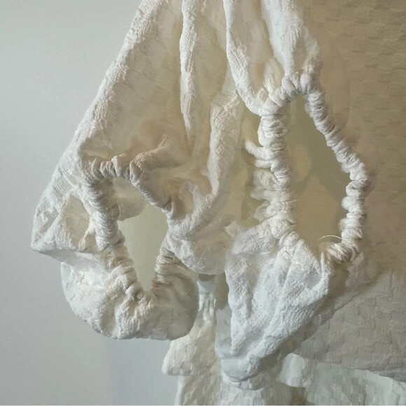 Ruffled White Mini Dress with Puffy Sleeves Size S - Summer Wedding Shower - Picture 5 of 16